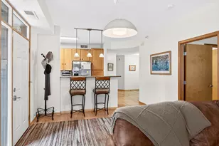 825 Berry St, Saint Paul, MN 55114 - Photo 7