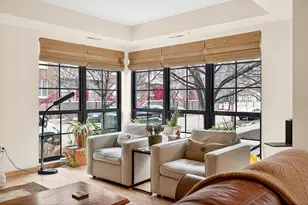 825 Berry St, Saint Paul, MN 55114 - Photo 15