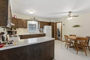 535 W Bend Ln, Alvarado, MN 56710 - Photo 11