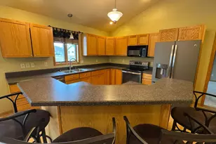 105 Priscilla Ct, Mankato, MN 56001 - Photo 7