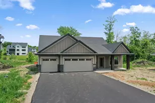1956 Woods Pt, Waconia, MN 55387 - Photo 3