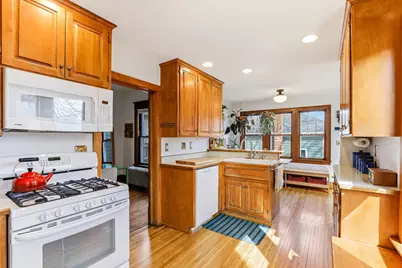 1025 Front Avenue, Saint Paul, MN 55103 - Photo 9