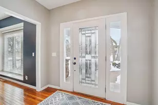 13518 Kerry Ln, Eden Prairie, MN 55346 - Photo 5