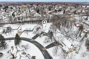 13518 Kerry Ln, Eden Prairie, MN 55346 - Photo 7