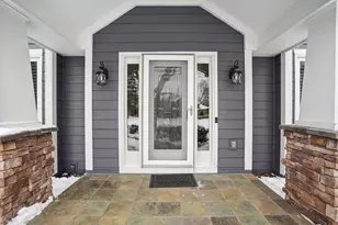 13518 Kerry Ln, Eden Prairie, MN 55346 - Photo 3