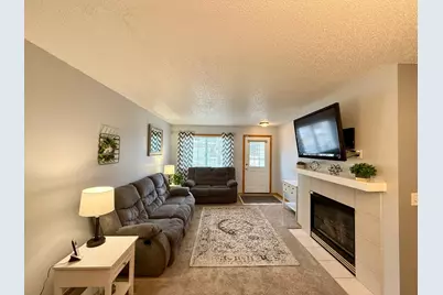 10914 181st Lane NW, Elk River, MN 55330 - Photo 3