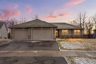 249 Vista Cir, River Falls, WI 54022 - Photo 1