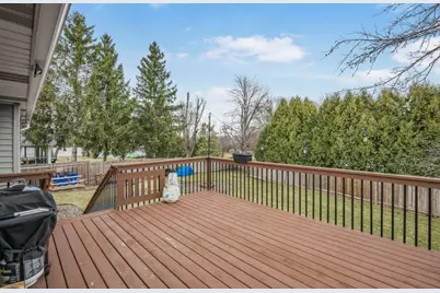 9616 Minnesota Lane N, Maple Grove, MN 55369 - Photo 21