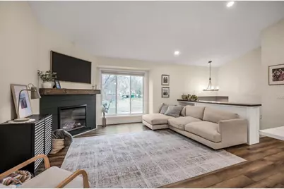 9616 Minnesota Lane N, Maple Grove, MN 55369 - Photo 7