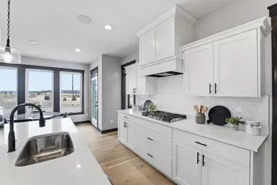 19796 Hamburg Avenue, Lakeville, MN 55044 - Photo 7