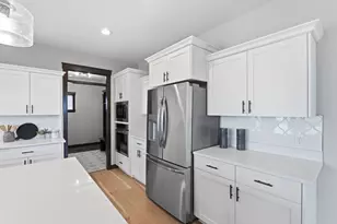 19796 Hamburg Ave, Lakeville, MN 55044 - Photo 11