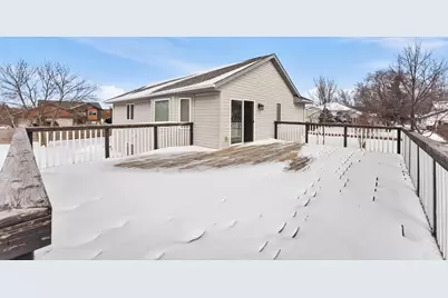 670 W 11th Street, Rush City, MN 55069 - Photo 9