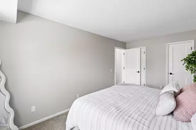 12238 Oak Leaf Circle, Burnsville, MN 55337 - Photo 19