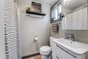 140 W 12th St, Buffalo City, WI 54622 - Photo 13