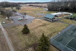 7121 W Palmer Lake Circle, Brooklyn Center, MN 55429 - Photo 5