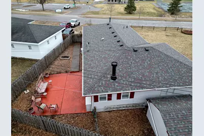 7121 W Palmer Lake Circle, Brooklyn Center, MN 55429 - Photo 3