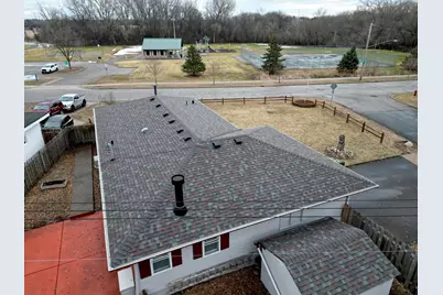 7121 W Palmer Lake Circle, Brooklyn Center, MN 55429 - Photo 7