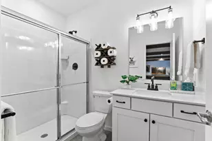 4648 Benjamin Pl, Woodbury, MN 55129 - Photo 35