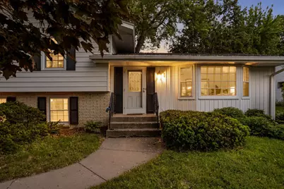 1740 Stanbridge Avenue, Roseville, MN 55113 - Photo 3