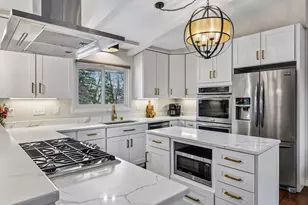 4432 Eagle Ridge Pl, Minnetonka, MN 55345 - Photo 9