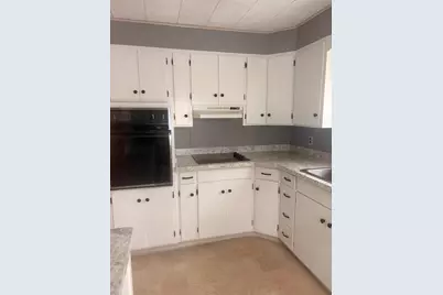 707 11th Street NW, Austin, MN 55912 - Photo 7