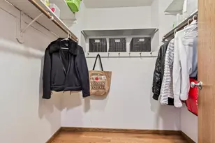 4250 Kingsview Ln N, Plymouth, MN 55446 - Photo 39