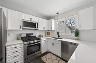 4478 Arden View Ct, Arden Hills, MN 55112 - Photo 11