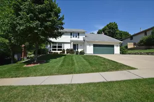 13645 Harwell Path, Apple Valley, MN 55124 - Photo 3