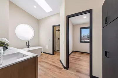 8335 Virginia Avenue S, Bloomington, MN 55438 - Photo 19