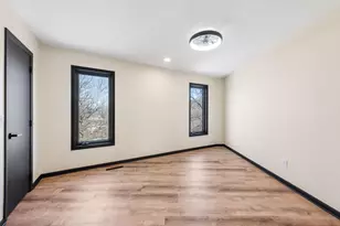 8335 Virginia Ave S, Bloomington, MN 55438 - Photo 23