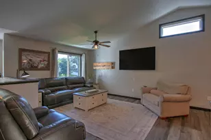 123 20th Ave SW, Cambridge, MN 55008 - Photo 7
