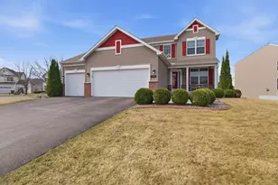 8437 Blazing Star Cir, Shakopee, MN 55379 - Photo 1