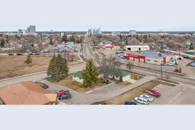 610 3rd Ave SE, Perham, MN 56573 - Photo 3