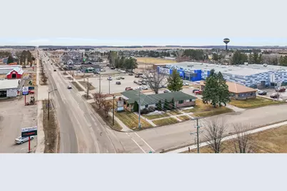 610 3rd Ave SE, Perham, MN 56573 - Photo 5