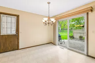 14245 Guthrie Ave, Apple Valley, MN 55124 - Photo 19