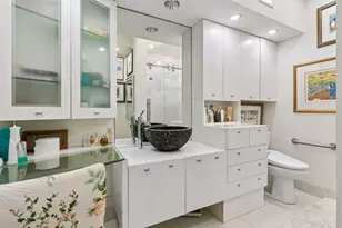 1235 Yale Pl, Minneapolis, MN 55403 - Photo 27