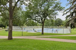 1235 Yale Pl, Minneapolis, MN 55403 - Photo 65