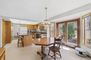 1707 Thornhill Ln, Woodbury, MN 55125 - Photo 13