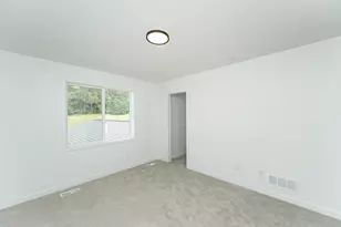 1097 Century Village Ln NE, Rochester, MN 55906 - Photo 17