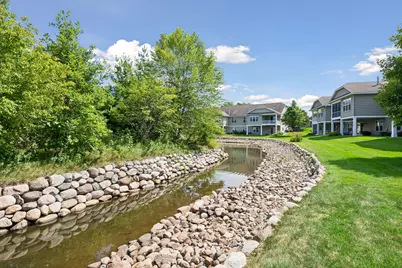 10786 Lyndale Bluffs Trail, Bloomington, MN 55420 - Photo 33