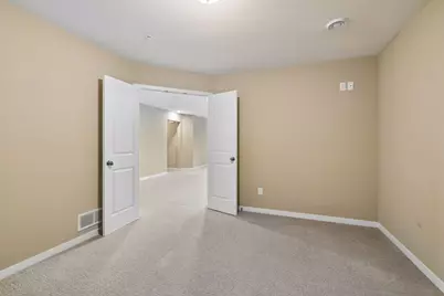 10786 Lyndale Bluffs Trail, Bloomington, MN 55420 - Photo 29