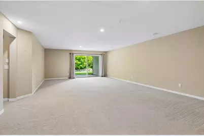 10786 Lyndale Bluffs Trail, Bloomington, MN 55420 - Photo 27