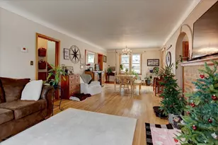 146 Maple St, Glenwood City, WI 54013 - Photo 9