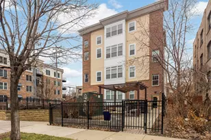 308 E 18th St, Minneapolis, MN 55404 - Photo 33