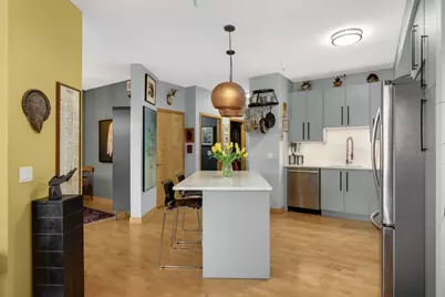 308 E 18th Street #303, Minneapolis, MN 55404 - Photo 13