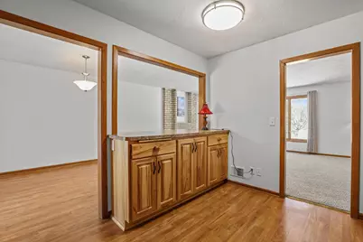 5740 W 98 1/2 Street, Bloomington, MN 55437 - Photo 13