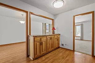 5740 W 98 1/2 St, Bloomington, MN 55437 - Photo 13