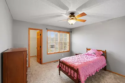 758 Heron Avenue N, Oakdale, MN 55128 - Photo 17