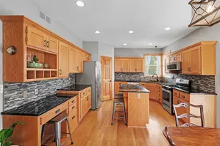 758 Heron Ave N, Oakdale, MN 55128 - Photo 7