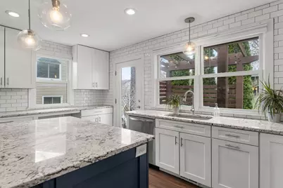 8509 Morgan Lane, Eden Prairie, MN 55347 - Photo 9